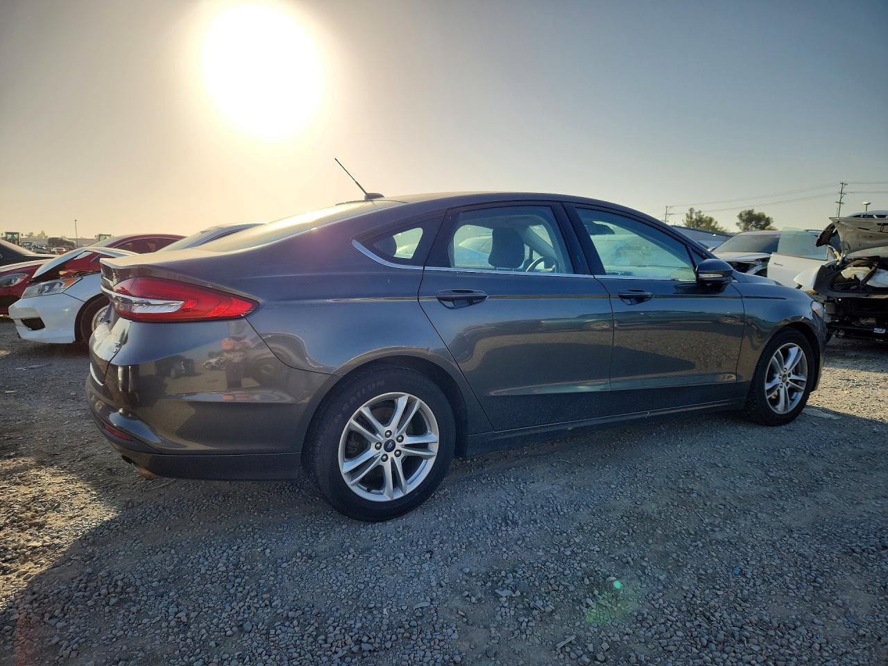 2018 Ford Fusion Se - Фото 3