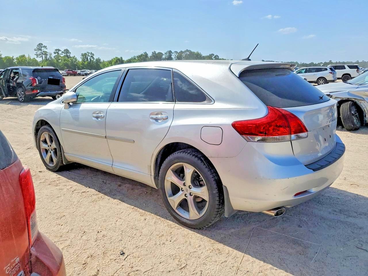 2009 Toyota Venza Fwd V6 - Image 2