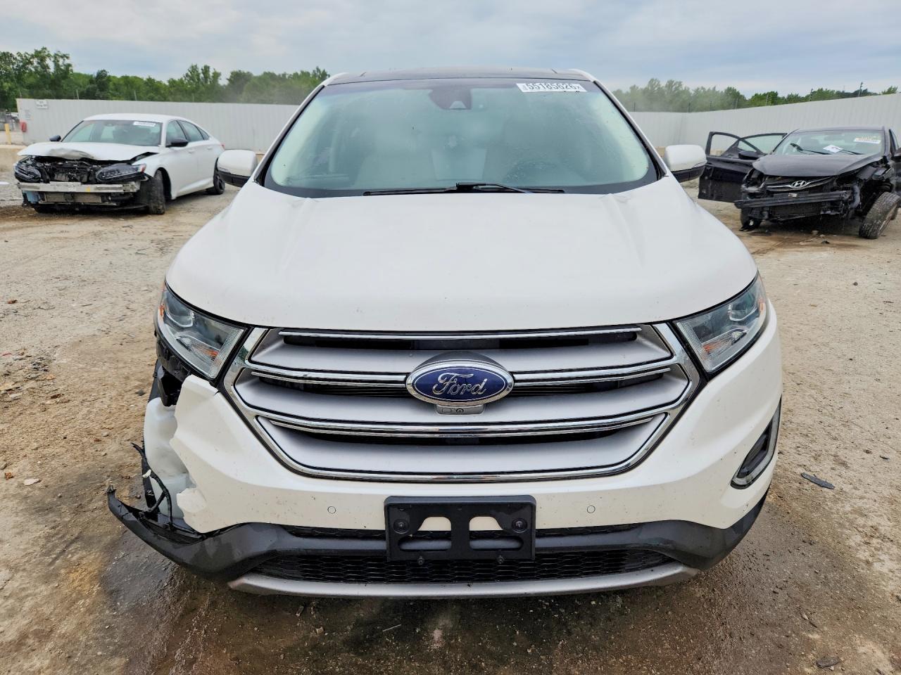 2017 Ford Edge Titanium - Фото 5