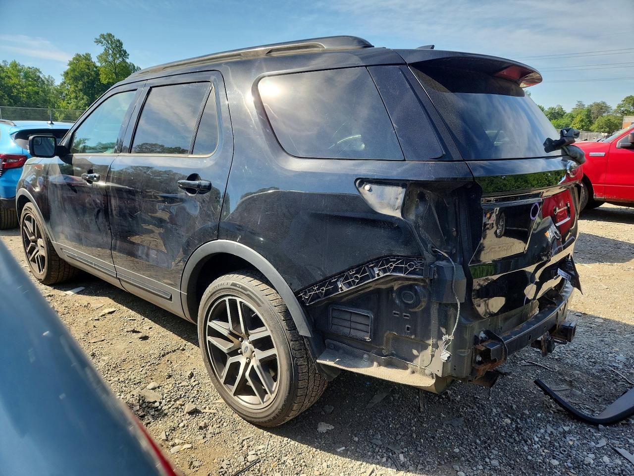 2017 Ford Explorer Sport - Фото 2