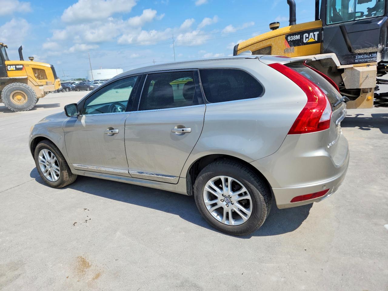 2015 Volvo Xc60 T5 Premier - Image 2