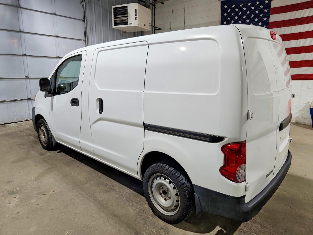 2014 Nissan Nv 2500 - Фото 2