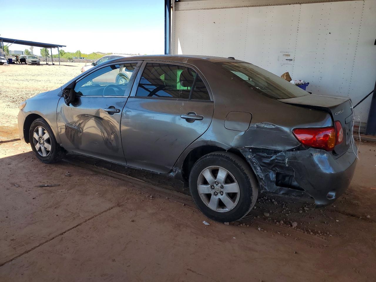 2009 Toyota Corolla Le - Image 2