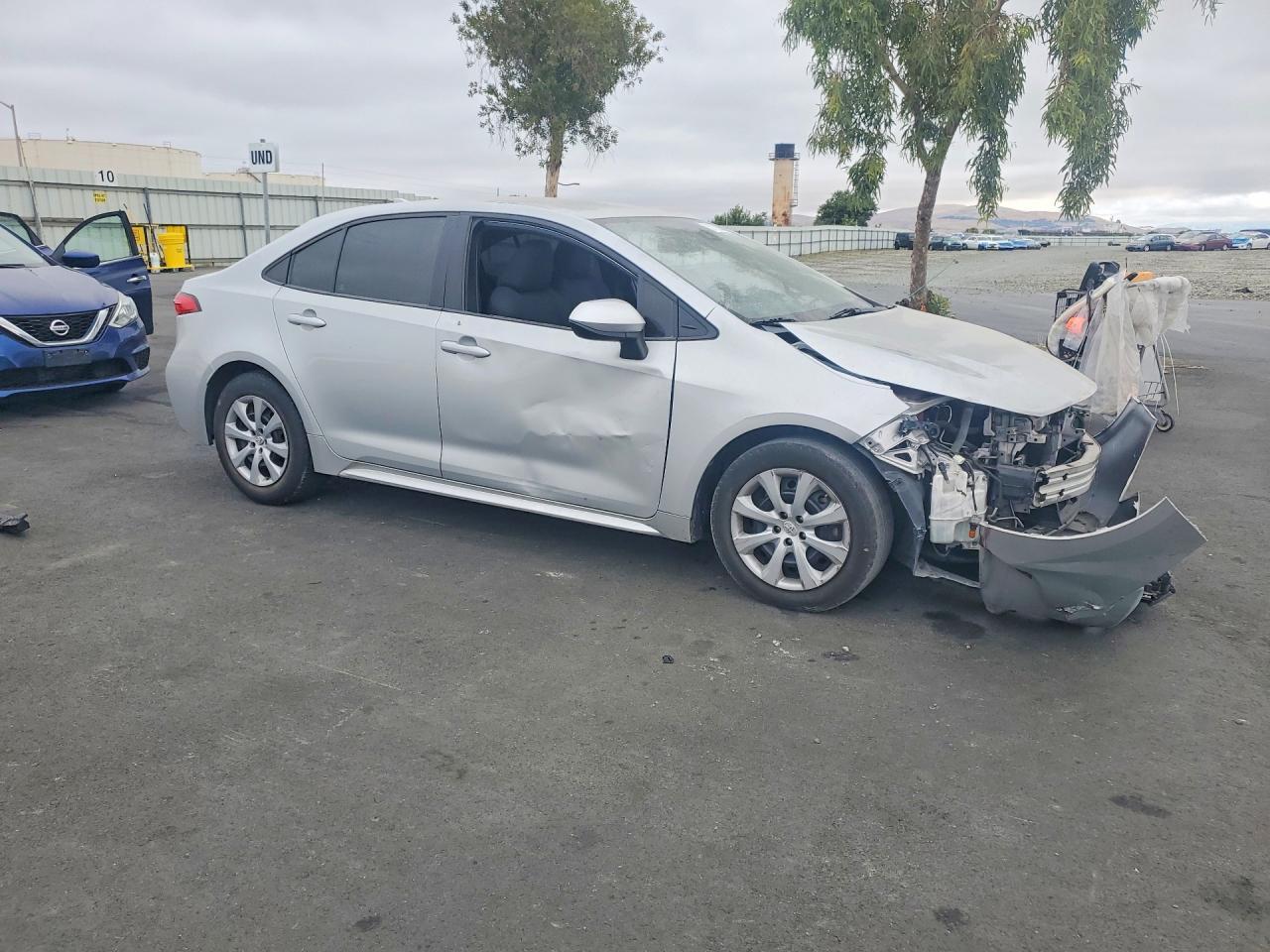 2022 Toyota Corolla Le - Фото 4
