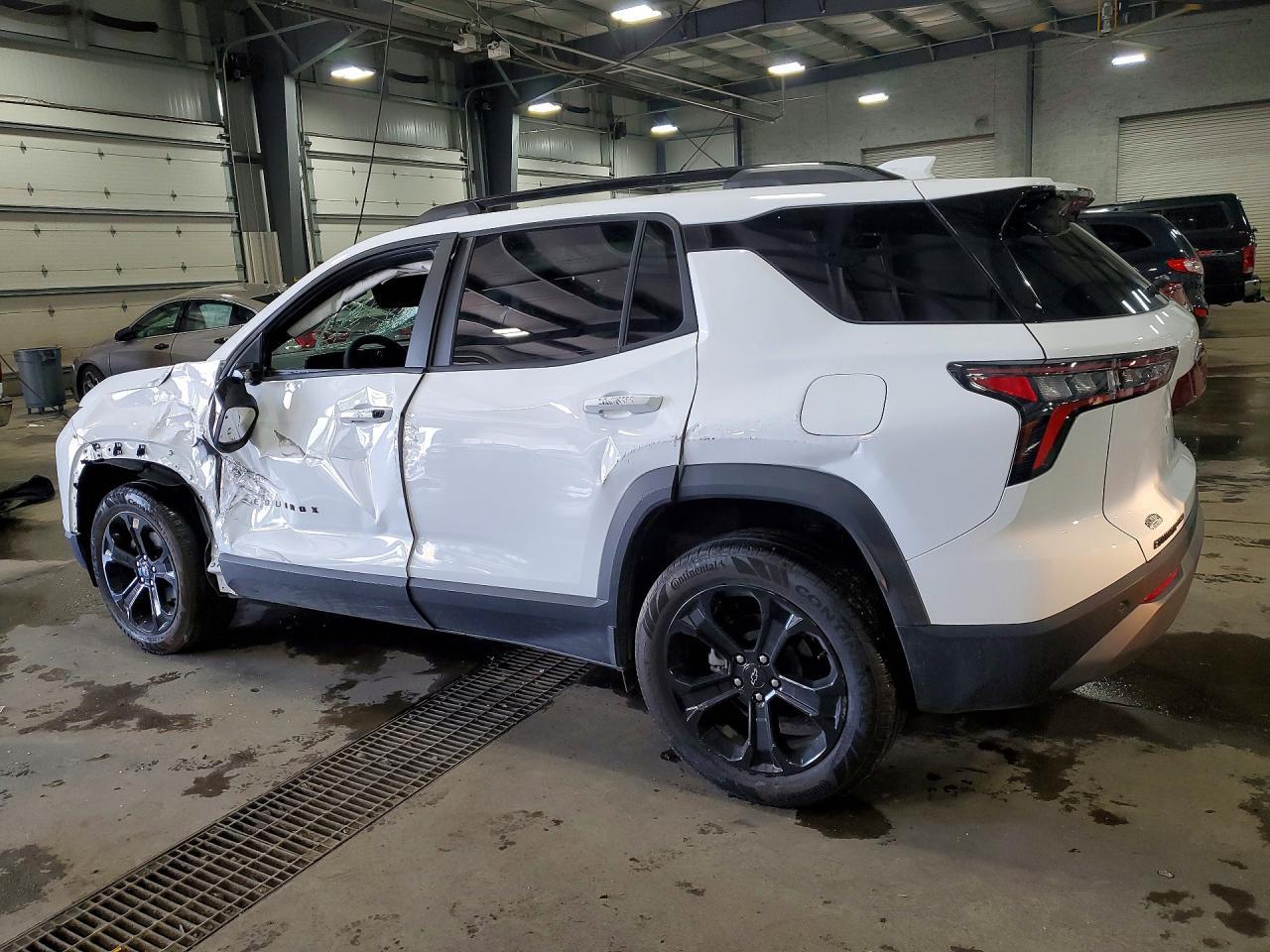 2026 Chevrolet Equinox Lt - Image 2