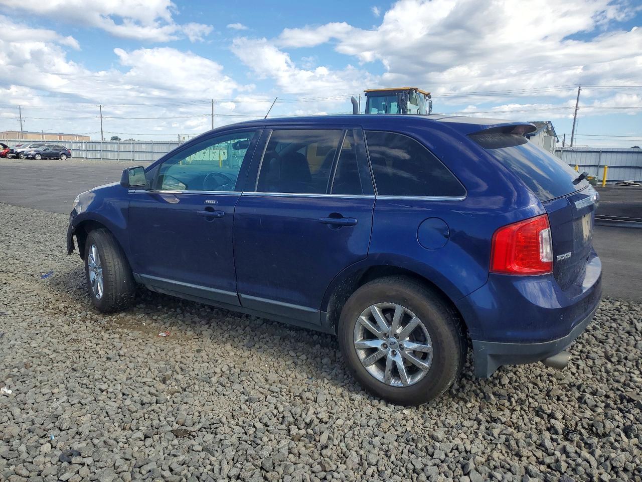 2011 Ford Edge Limited - Image 2