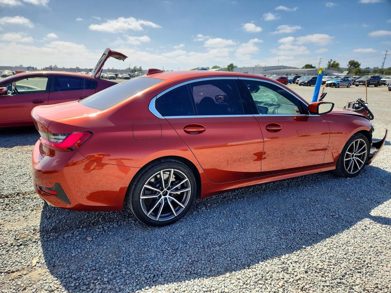 2021 BMW 330Xi - Image 3