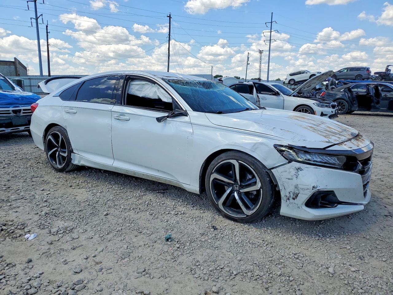 2021 Honda Accord Sport Se - Image 4