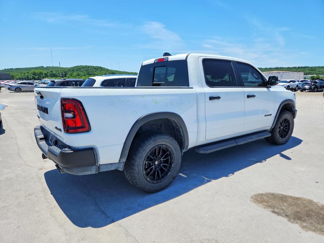 2025 Ram 1500 Rebel - Фото 3