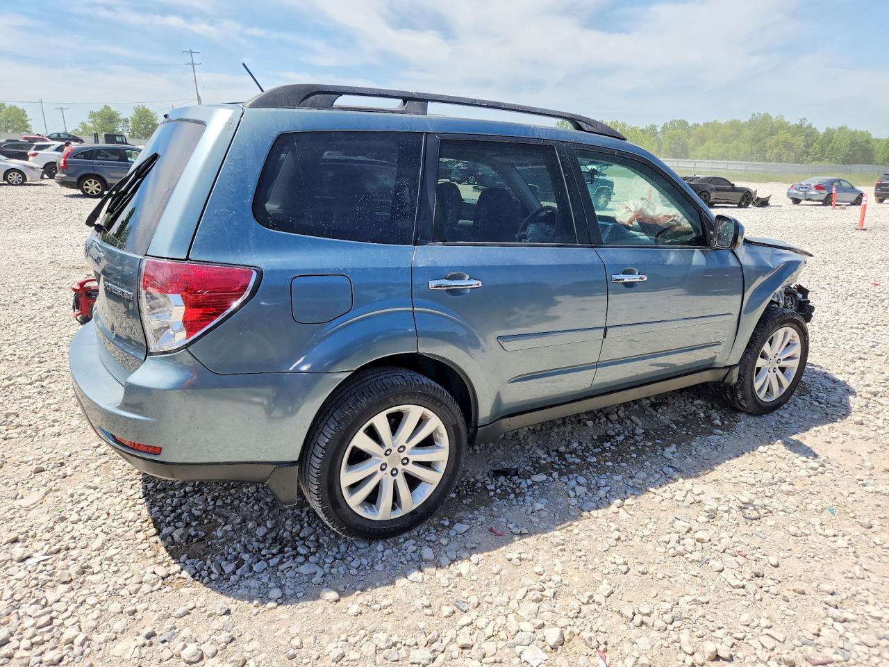 2012 Subaru Forester 2.5X Premium - Image 3