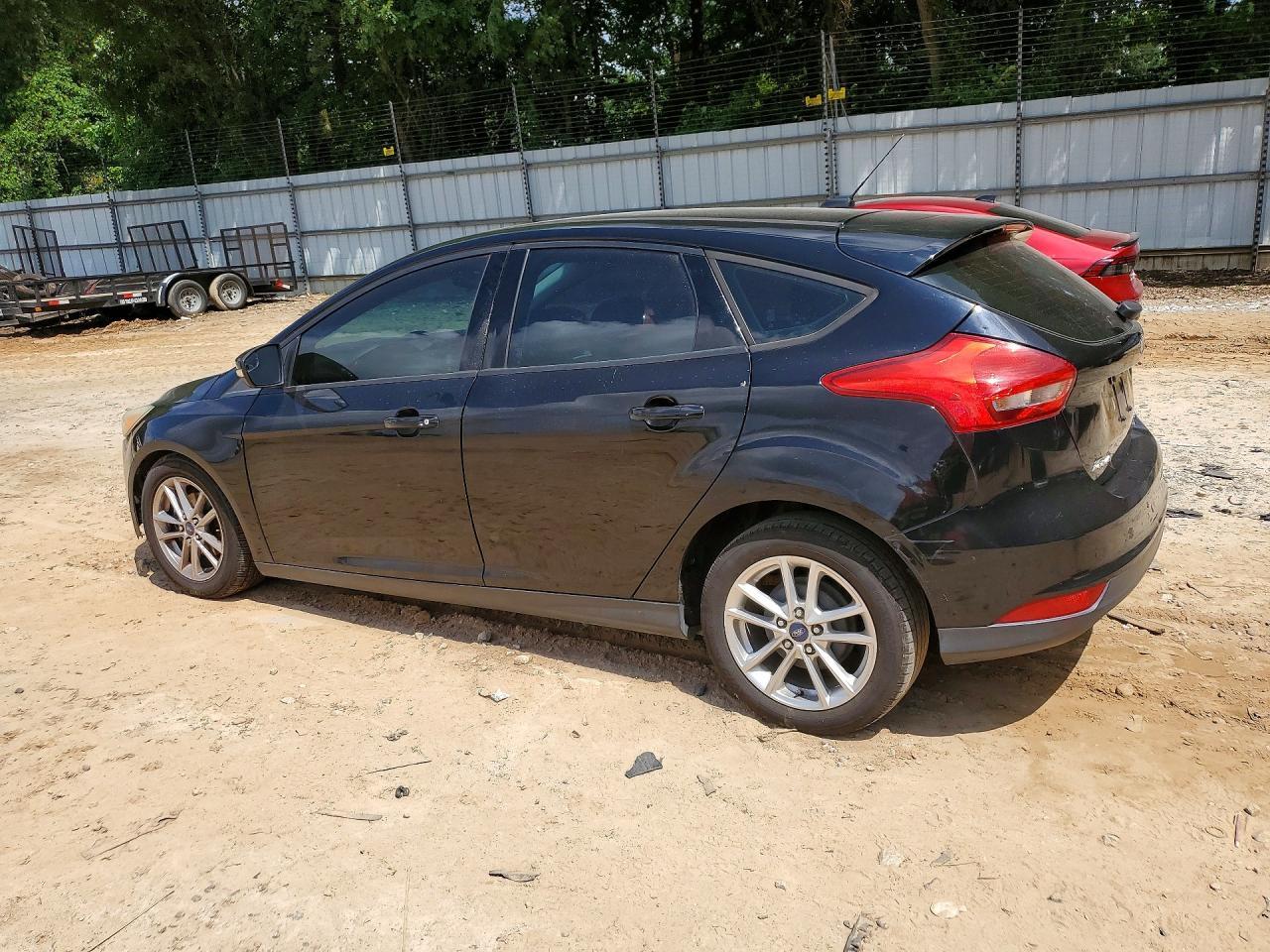 2016 Ford Focus Se - Фото 2