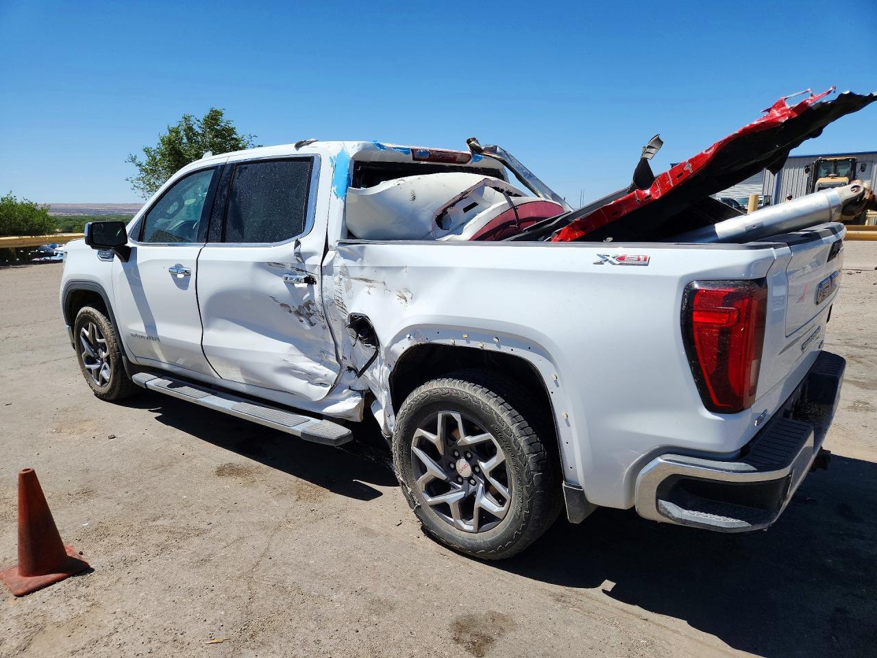 2022 GMC Sierra K1500 Slt - Фото 2