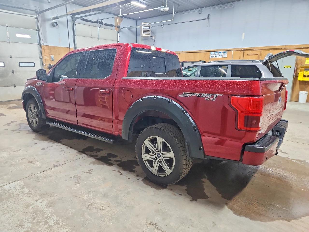 2018 Ford F150 Supercrew - Фото 2