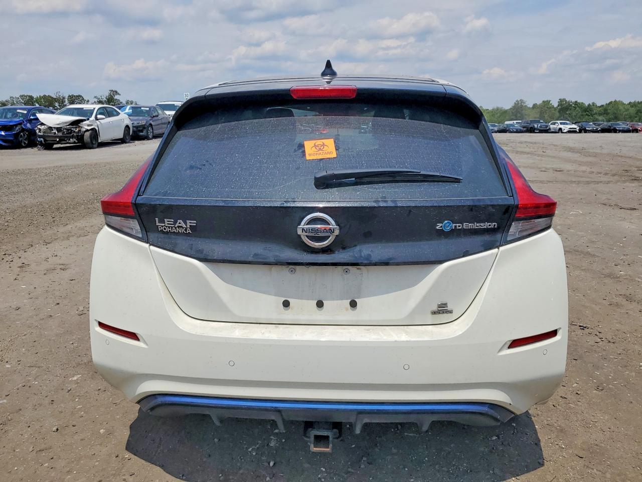 2022 Nissan Leaf S Plus - Image 6