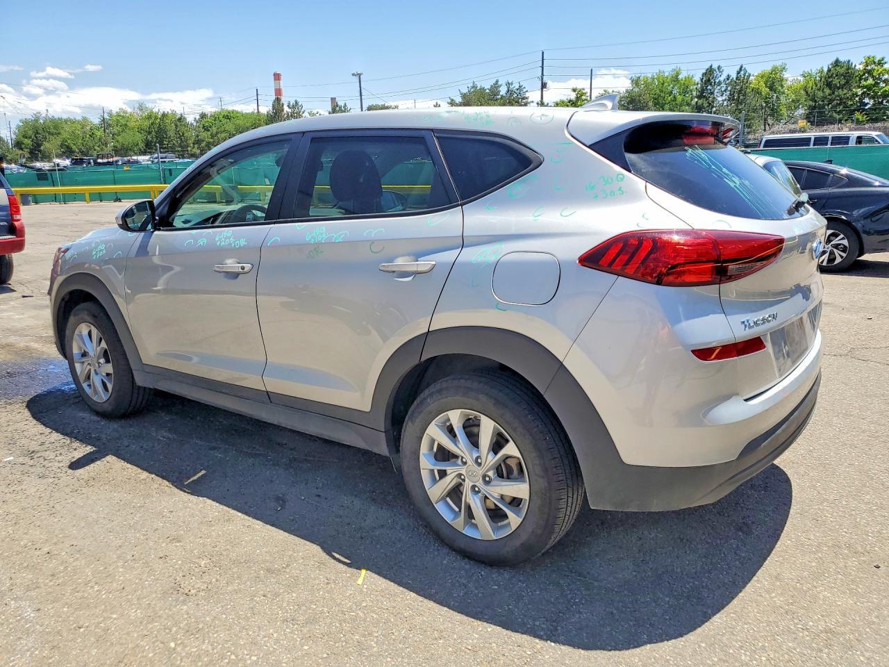 2021 Hyundai Tucson Se - Image 2