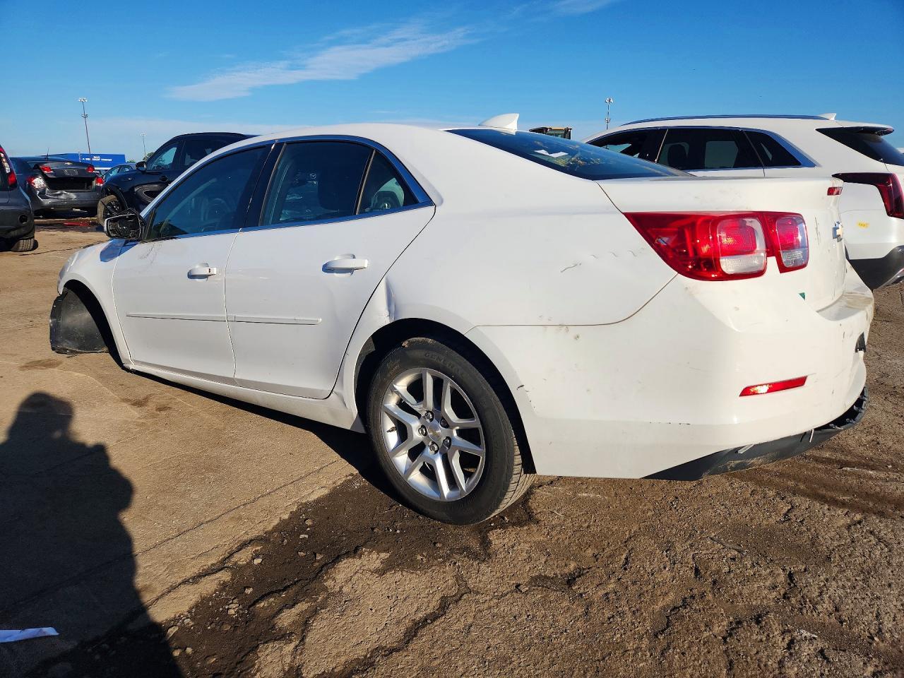 2015 Chevrolet Malibu 1Lt - Image 2