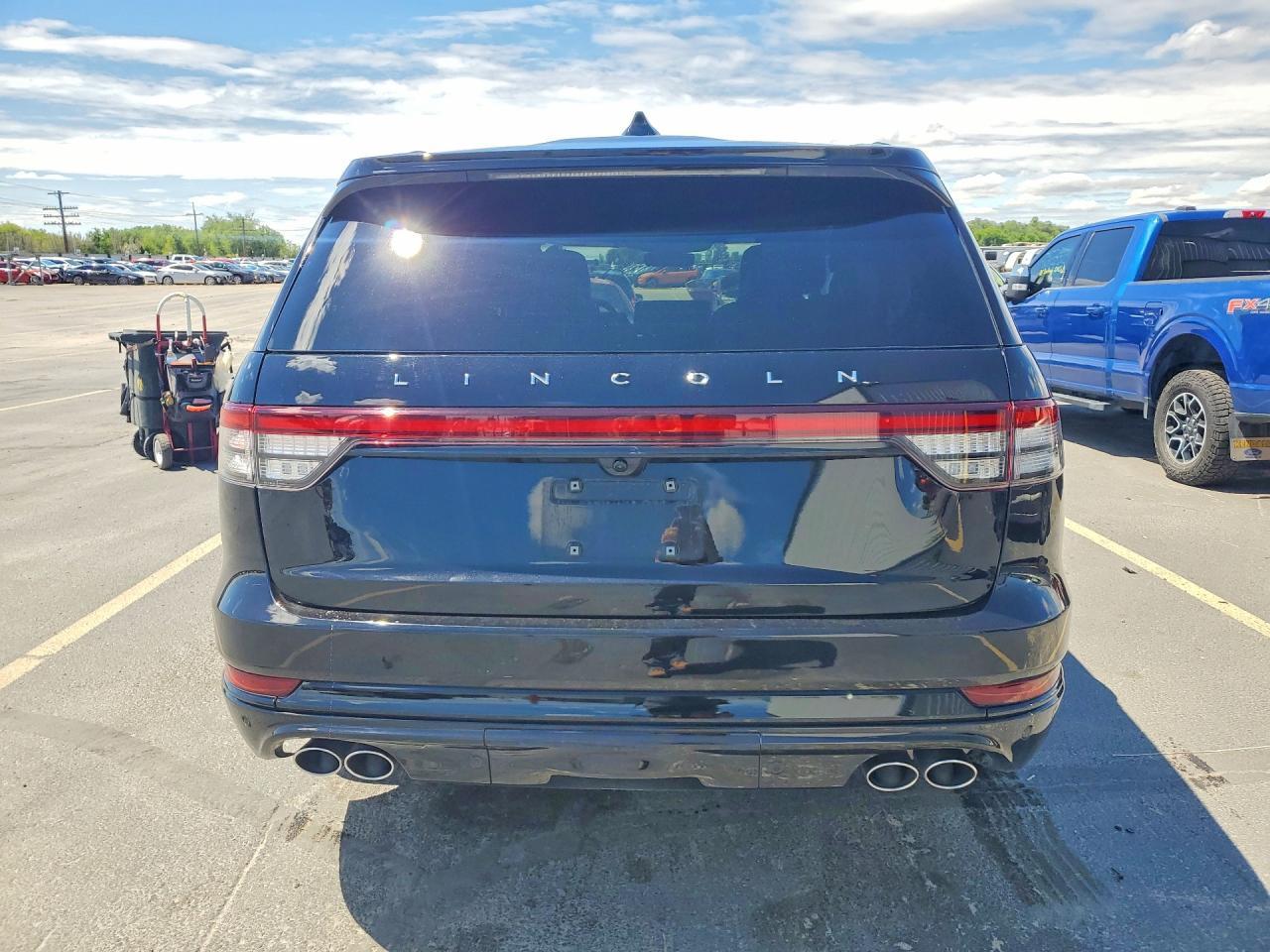 2025 Lincoln Aviator Reserve - Фото 6