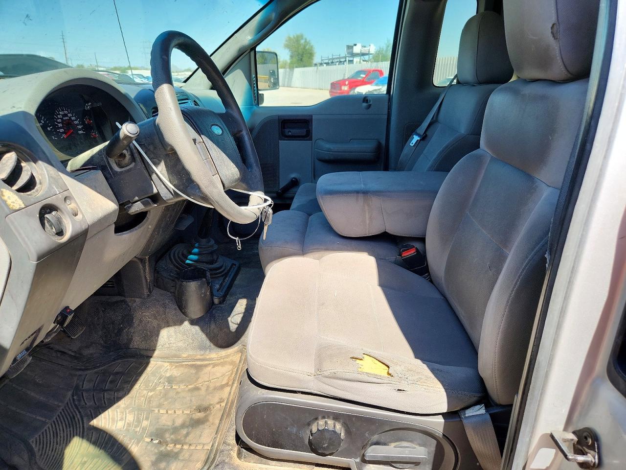 2005 Ford F150 - Фото 7