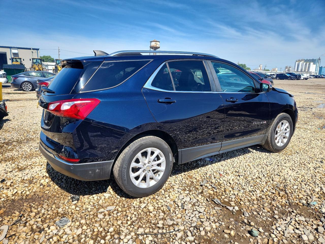 2021 Chevrolet Equinox Lt - Фото 3