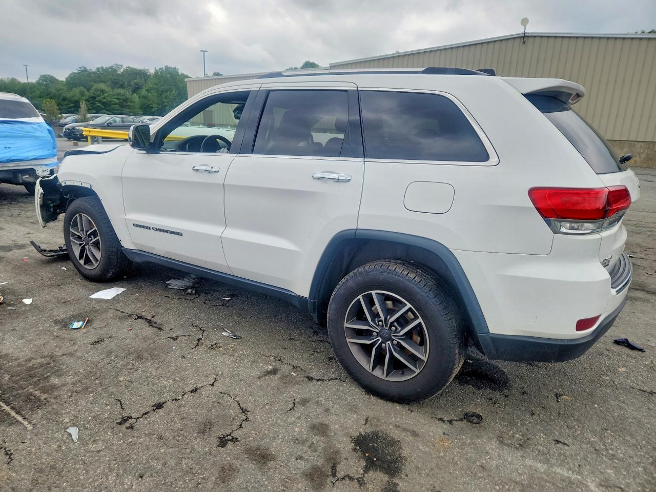 2019 Jeep Grand Cherokee Limited - Image 2