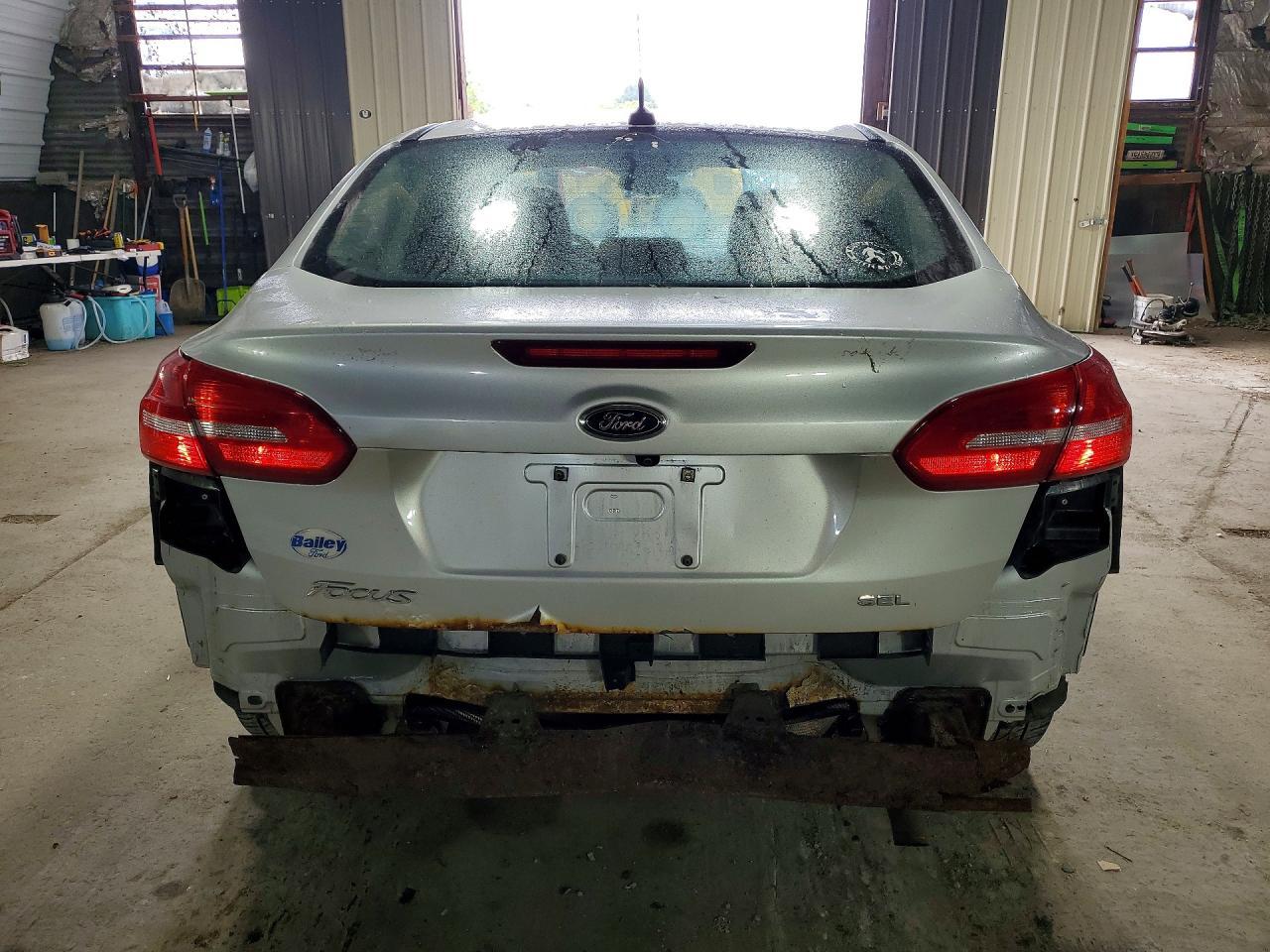 2017 Ford Focus Sel - Фото 6