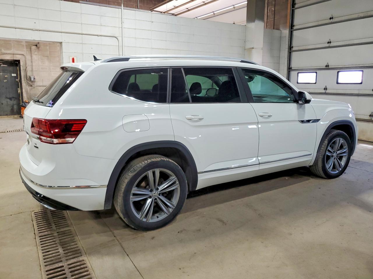 2019 Volkswagen Atlas Se - Image 3