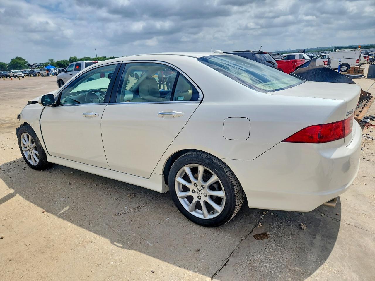 2008 Acura Tsx - Image 2