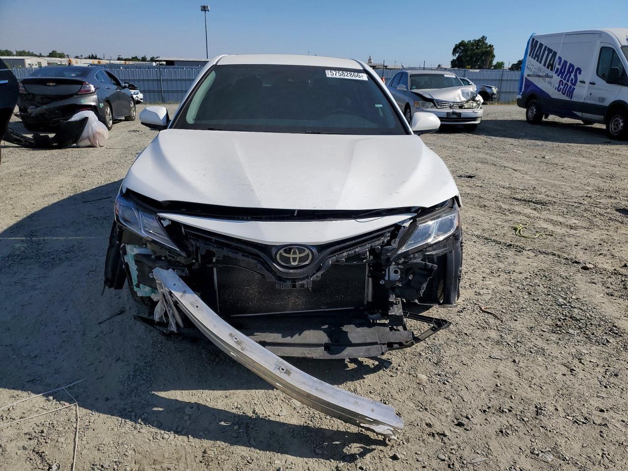 2018 Toyota Camry Le - Image 5