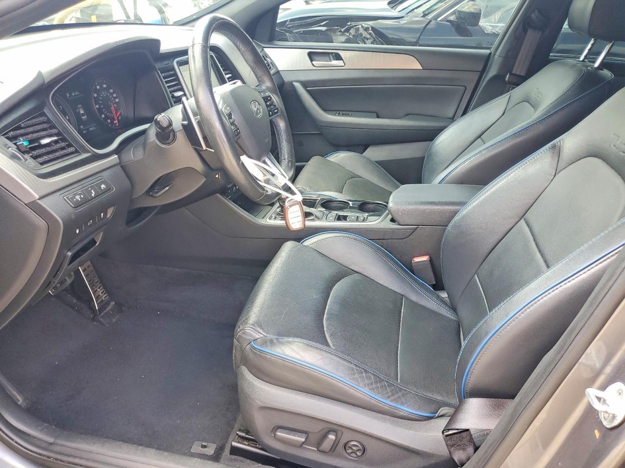2018 Hyundai Sonata Limited 2.0T - Фото 7