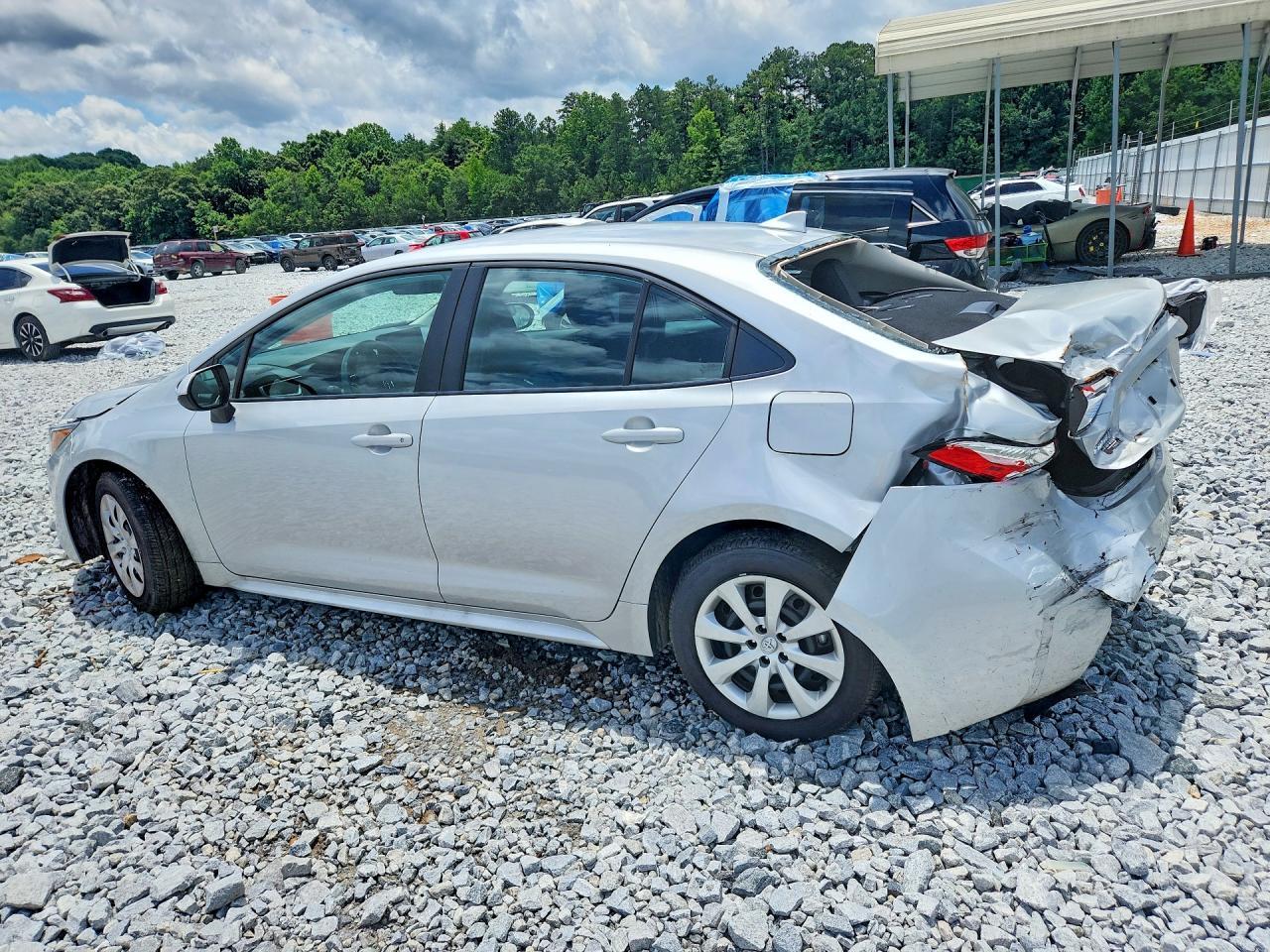 2026 Toyota Corolla Le - Фото 2