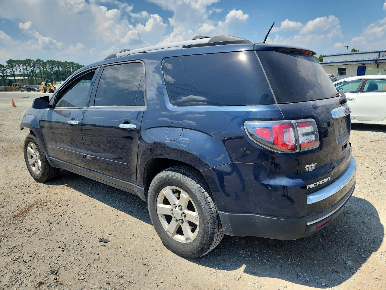 2016 GMC Acadia Sle - Фото 2