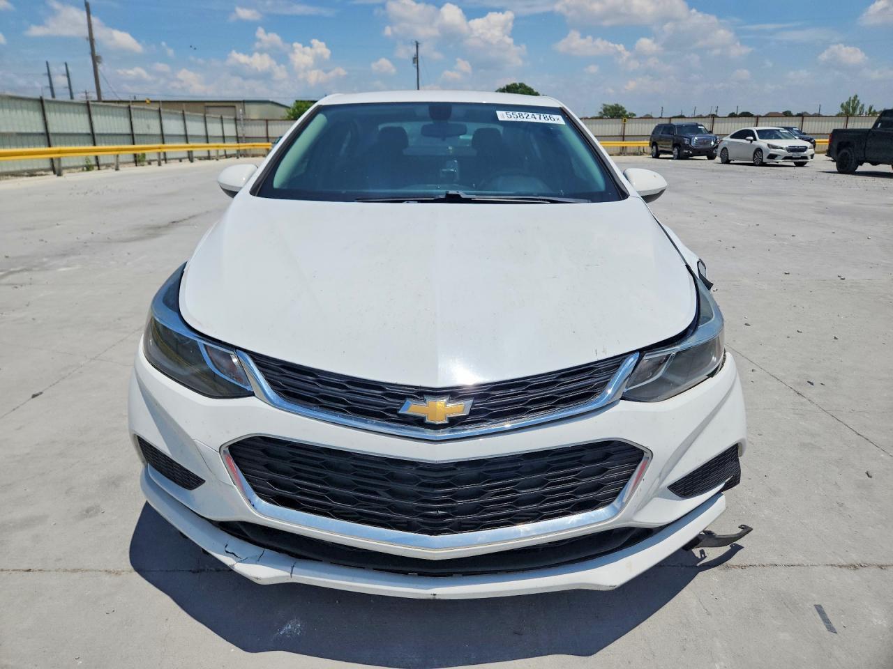 2018 Chevrolet Cruze Lt - Image 5