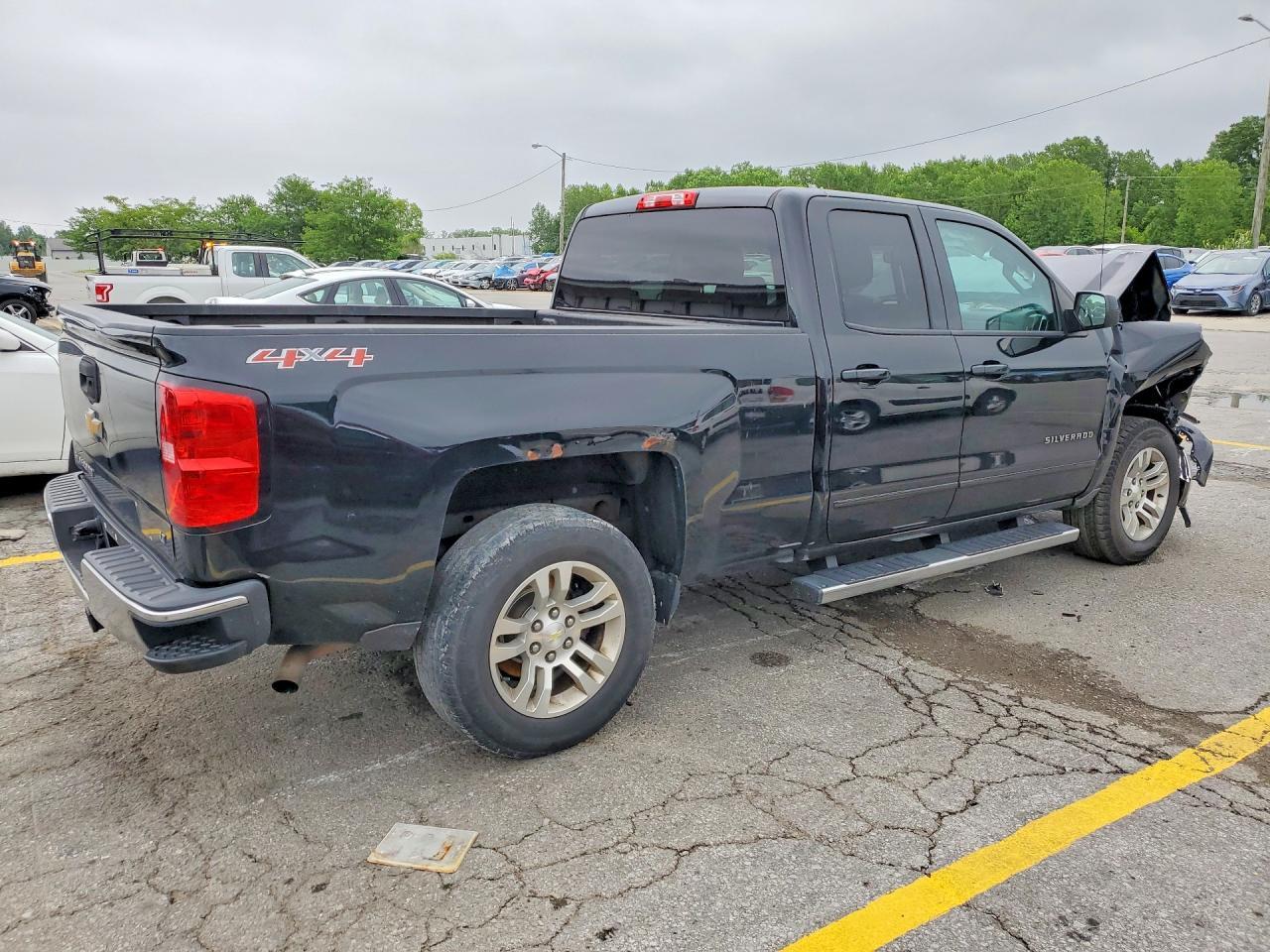 2015 Chevrolet Silverado K1500 Lt - Фото 3