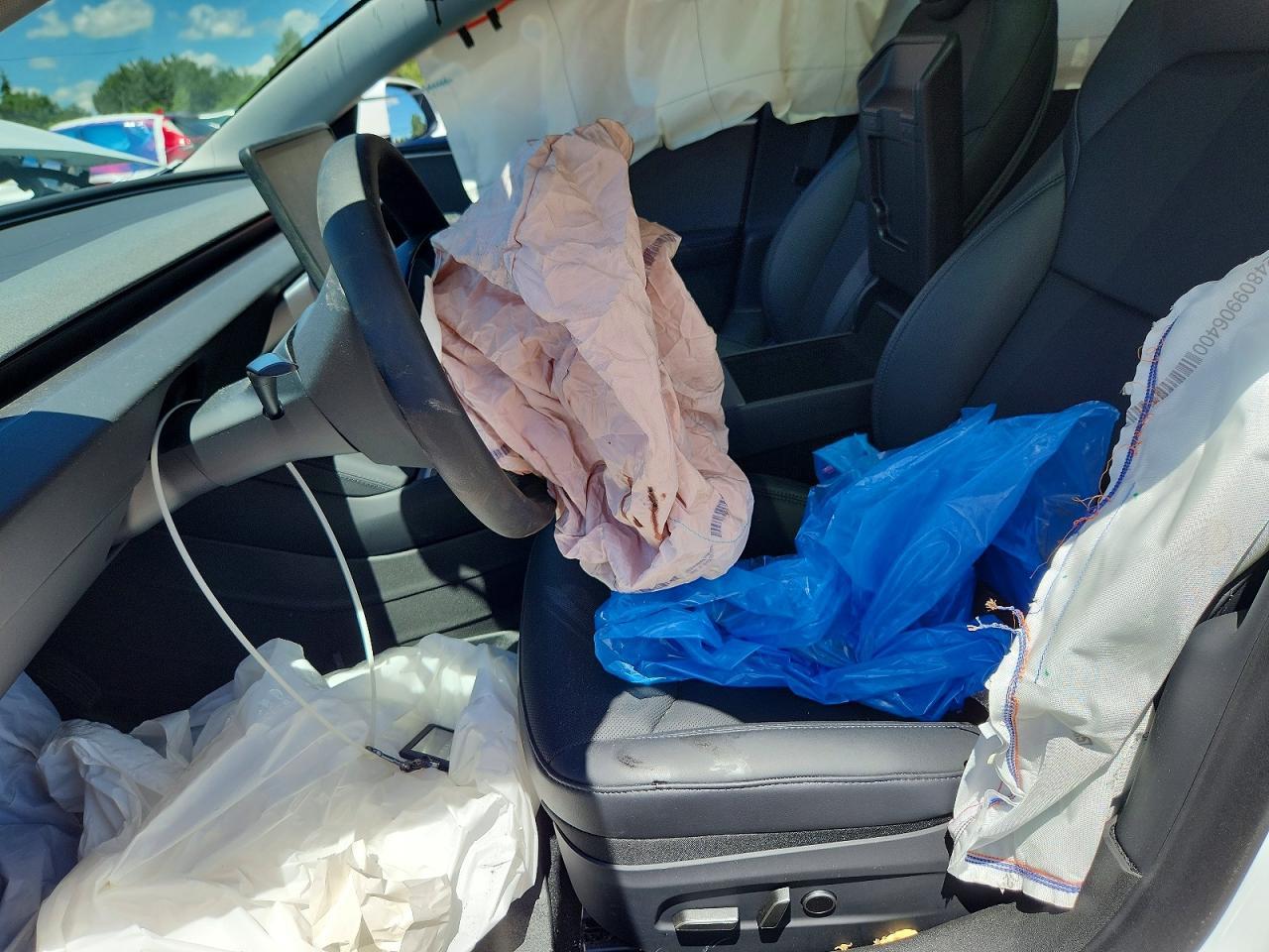 2026 Tesla Model 3 - Image 7