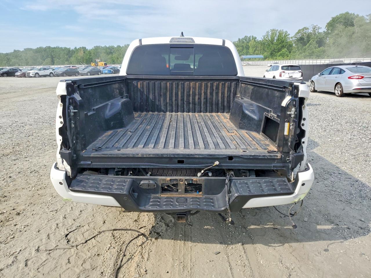 2021 Toyota Tacoma Trd Off-Road - Фото 6
