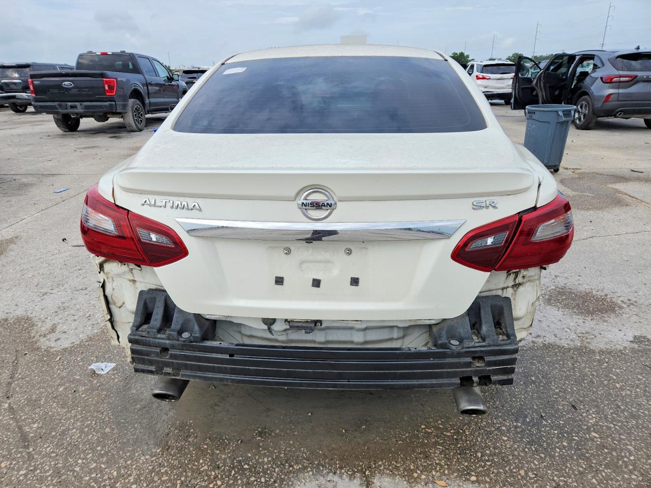 2017 Nissan Altima 2.5 Sr - Фото 6