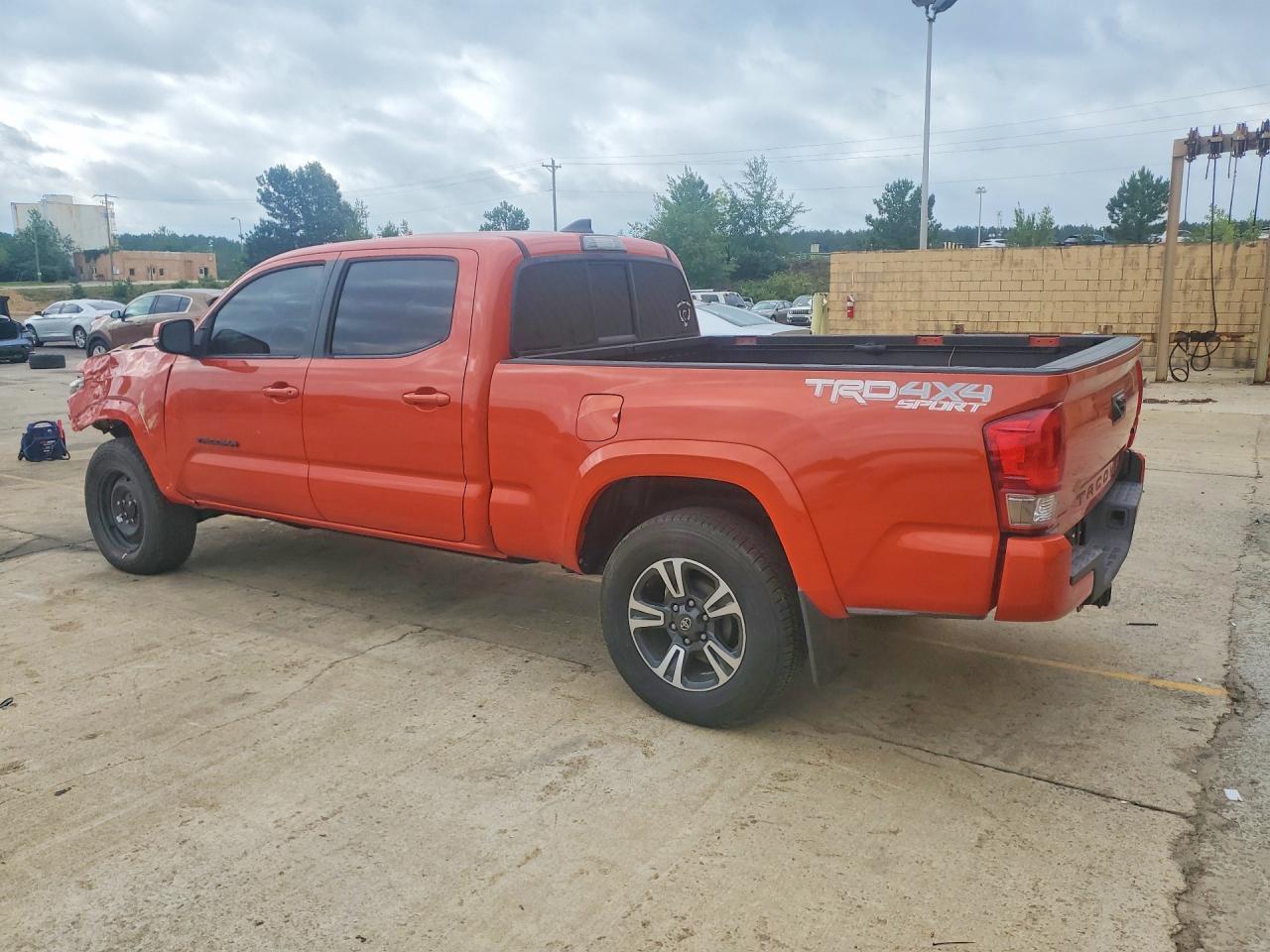 2016 Toyota Tacoma Trd Sport - Фото 2