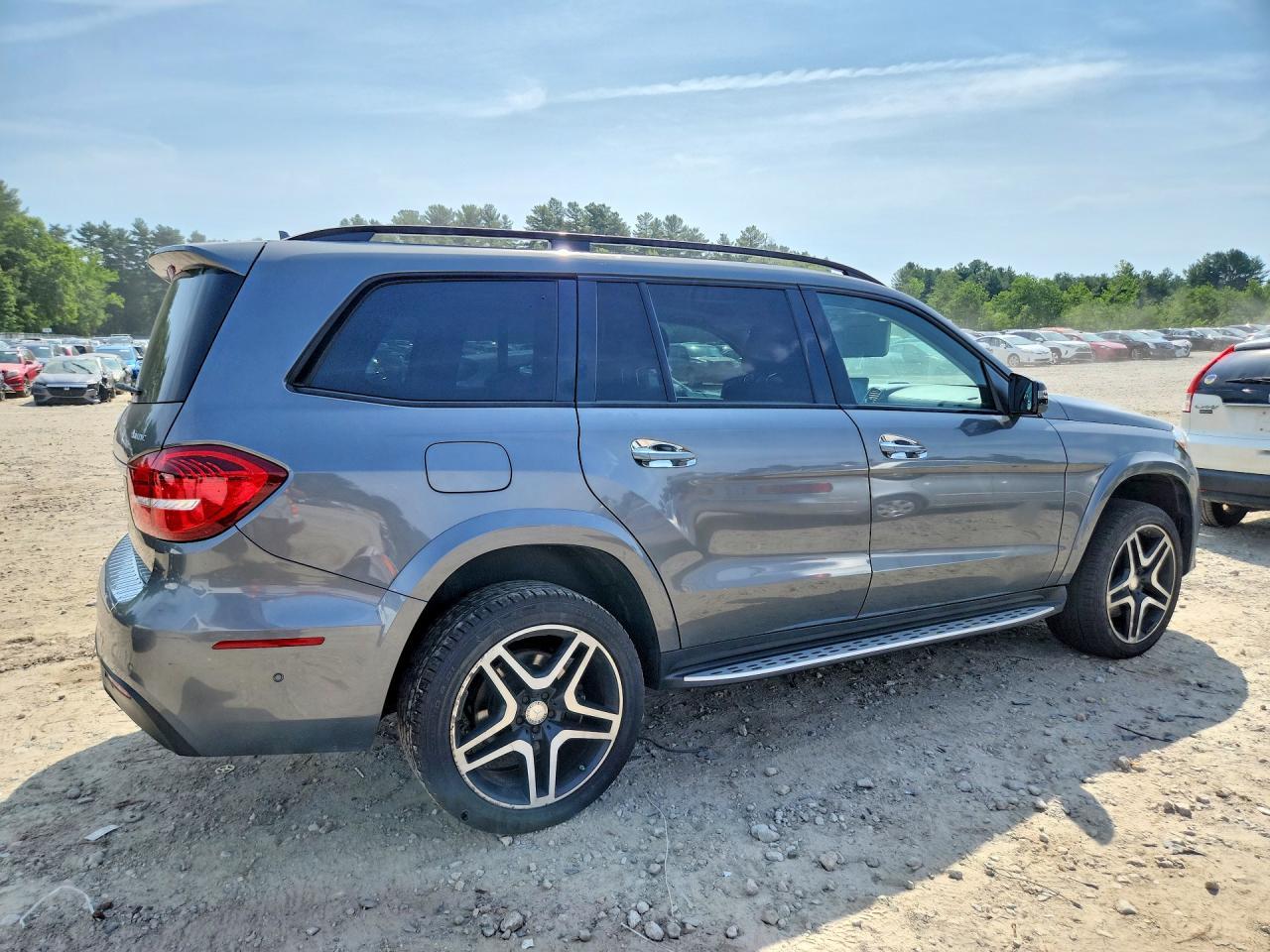 2017 Mercedes-Benz Gls 550 4Matic - Image 3