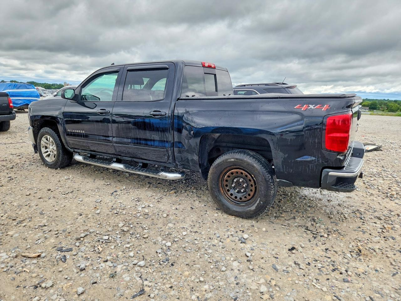 2018 Chevrolet Silverado K1500 Lt - Image 2