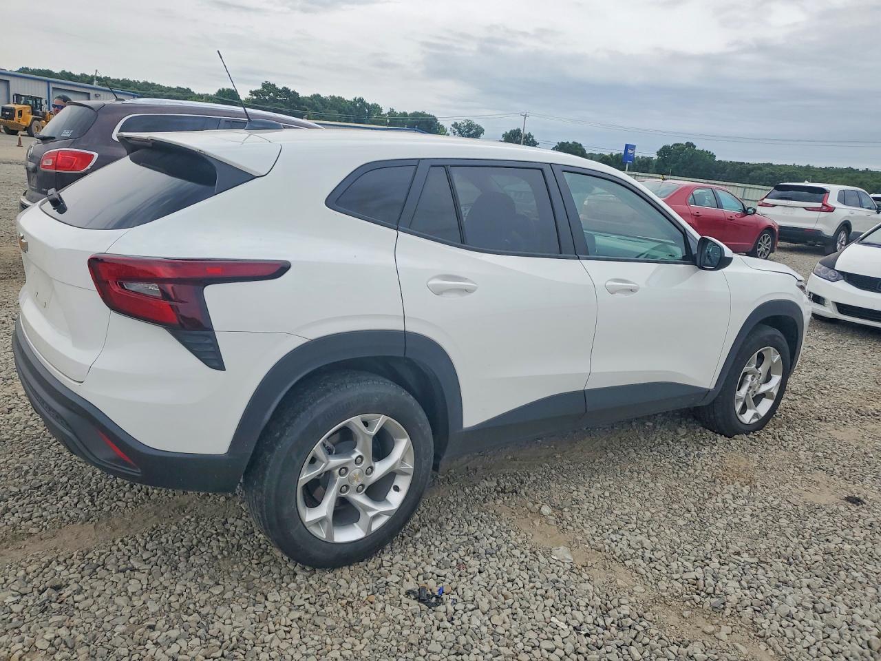 2025 Chevrolet Trax Ls - Image 3