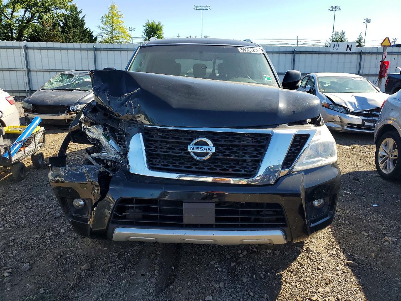 2017 Nissan Armada Sv - Фото 5
