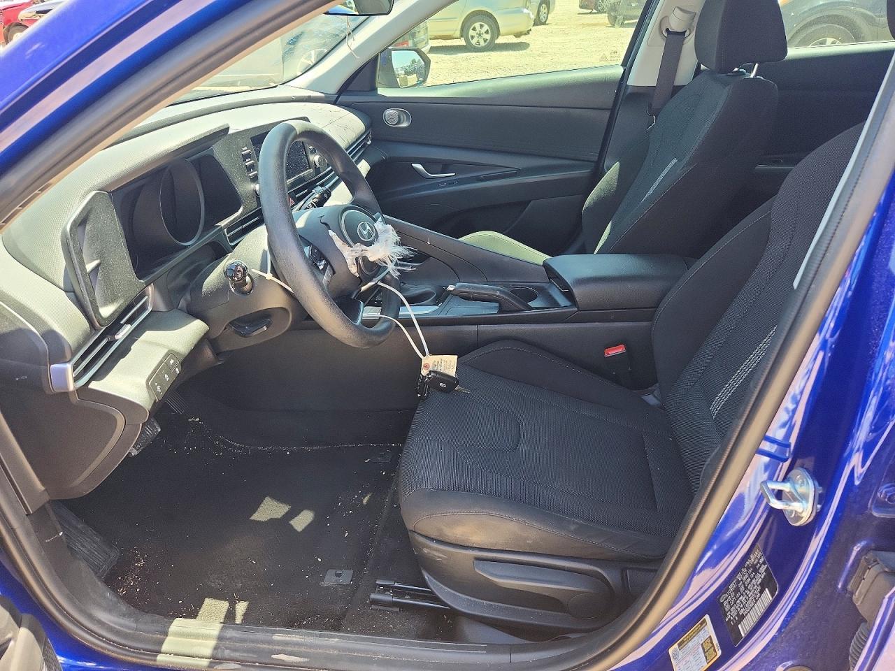 2023 Hyundai Elantra Se - Фото 7