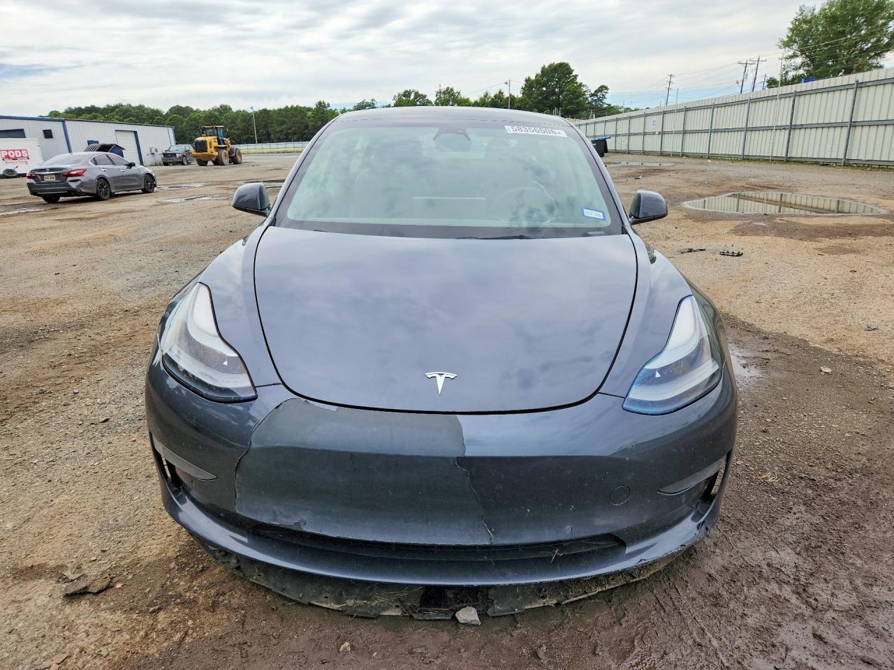 2022 Tesla Model 3 - Фото 5