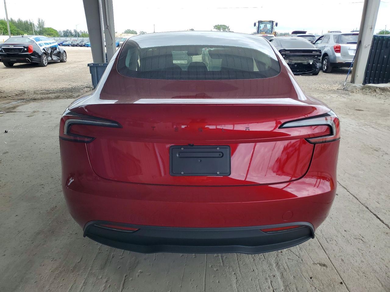2026 Tesla Model 3 - Image 6