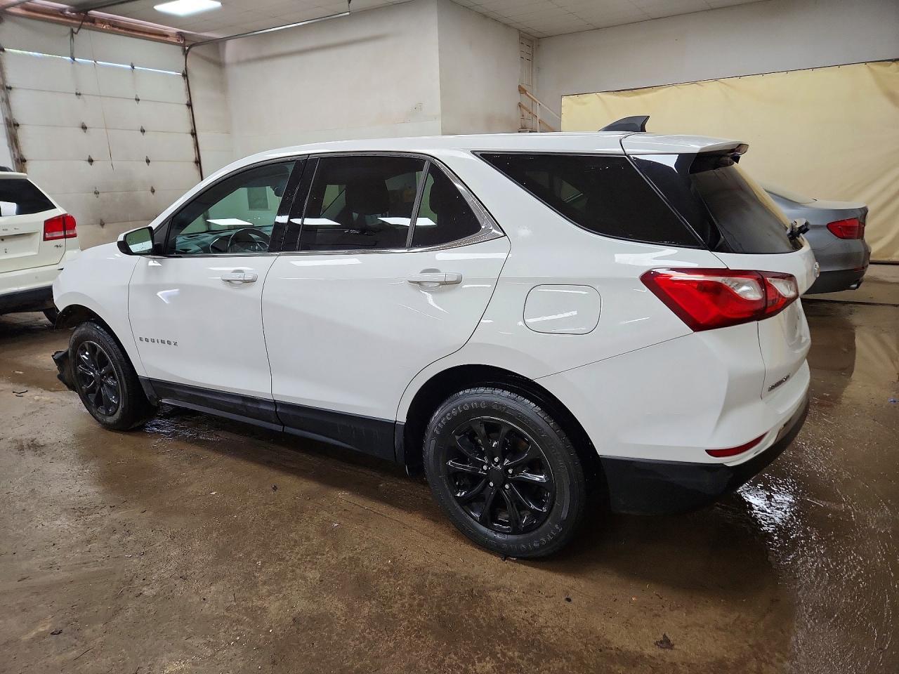 2020 Chevrolet Equinox Lt - Фото 2