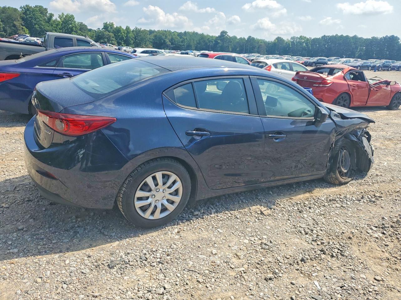 2016 Mazda 3 Sport - Image 3