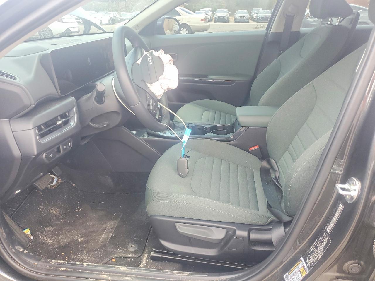 2025 Kia K4 Ex - Image 7