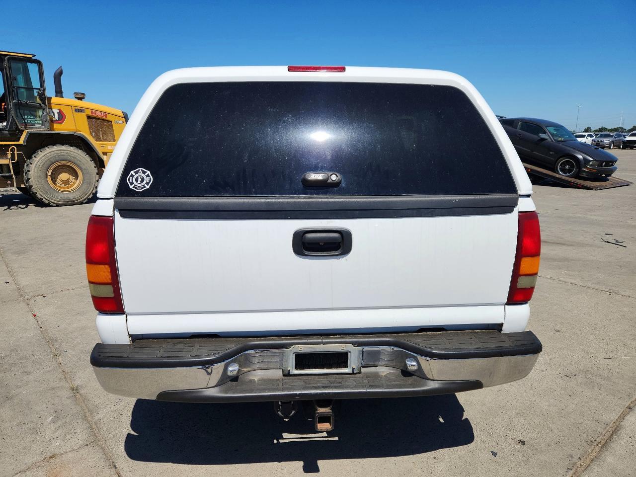 2001 GMC New Sierra - Фото 6