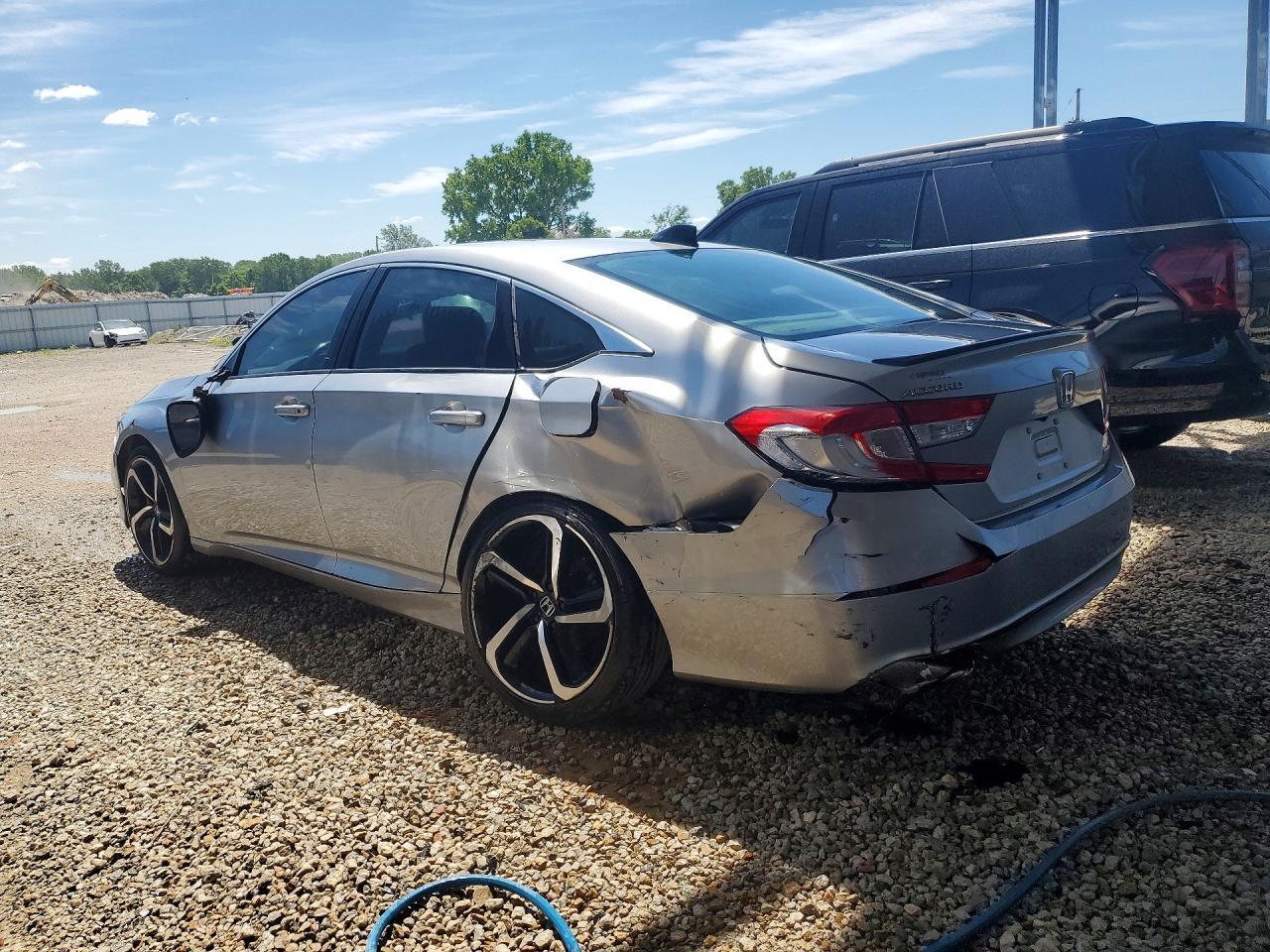 2022 Honda Accord Sport - Image 2