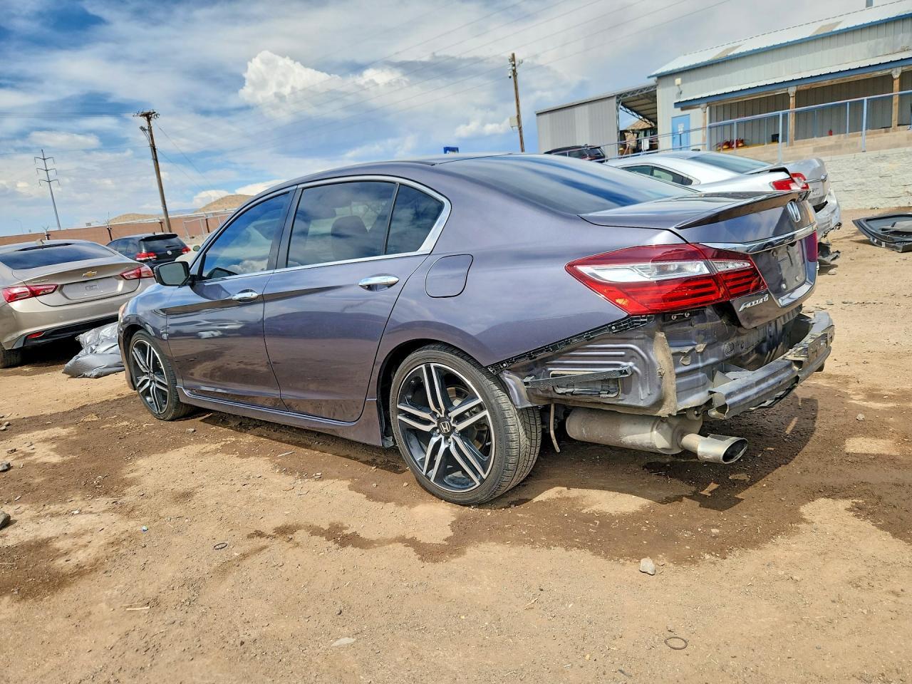 2017 Honda Accord Sport - Фото 2